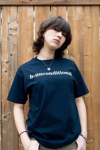 Streetwear navy tee